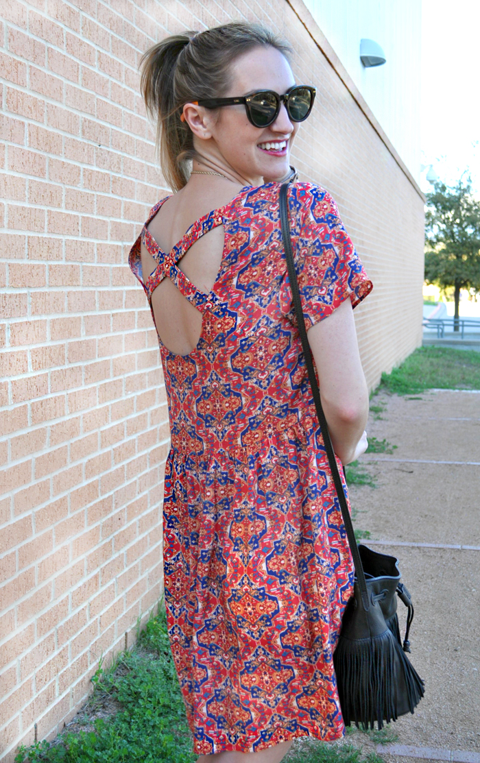 livvyland-blog-olivia-watson-austin-texas-fashion-blogger-forever21-babydoll-tribal-print-dress-kendra-scott-rayne-necklace-toms-sunglasses-roman-sandals-fringe-bucket-bag-3