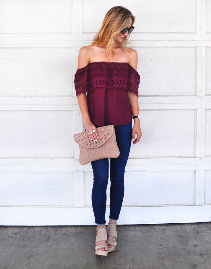 loving wine color for fall / LivvyLand by Olivia Watson livvyland-blog-olivia-watson-austin-texas-fashion-blogger-socialite-lace-off-the-shoulder-top-plum-topshop-leigh-skinny-jeans-2