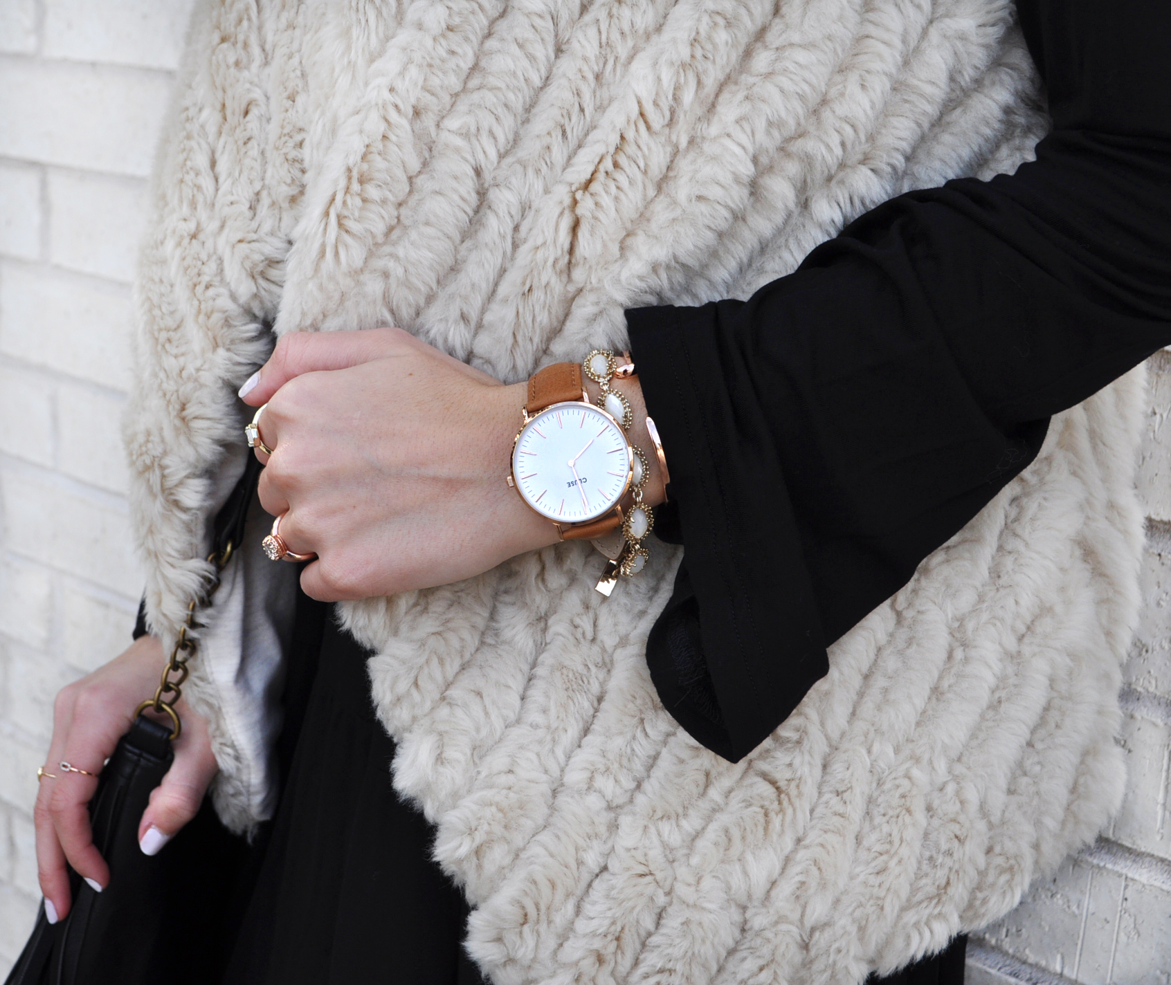 CLUSE watch in rose gold + caramel strap / LivvyLand livvyland-blog-olivia-watson-austin-texas-fashion-blogger-cluse-watch-rose-gold-bell-sleeve-shift-swing-dress-bb-dakota-keith-vest-seychelles-larimar-over-the-knee-boots-6