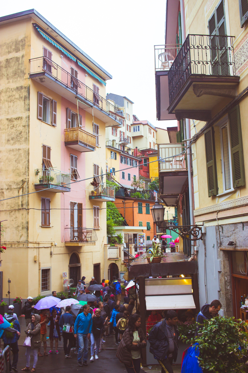 livvyland-blog-olivia-watson-austin-texas-fashion-travel-blogger-princess-royal-mediterranean-cruise-portofino-cinque-terre-italy-what-to-do-see-eat-23